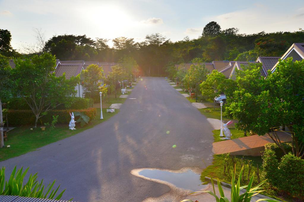 Chanpraya Resort Чантабури Экстерьер фото